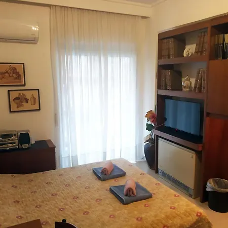 Beautiful -up To 4 Guests- Close To City Centre! Apartment