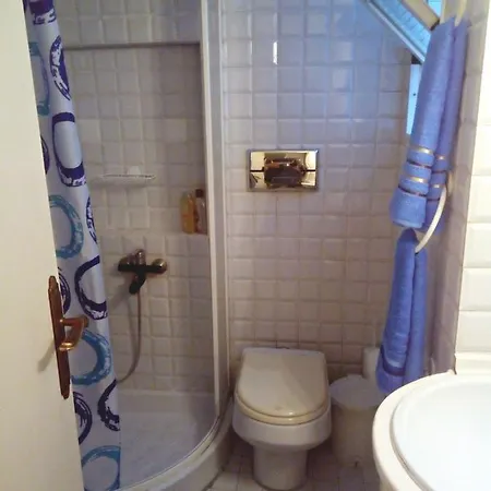 Beautiful -up To 4 Guests- Close To City Centre! Thessaloniki